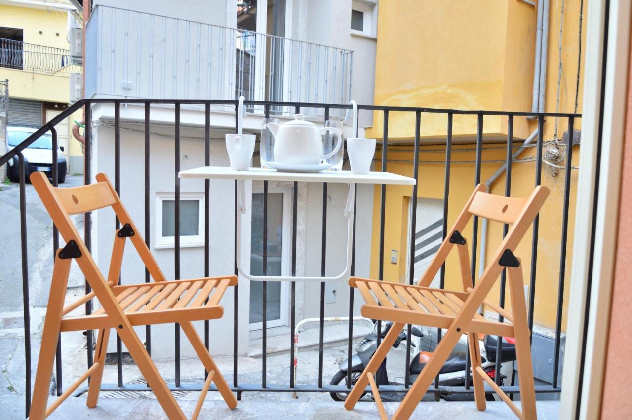 Taohome تاورمينا المظهر الخارجي الصورة